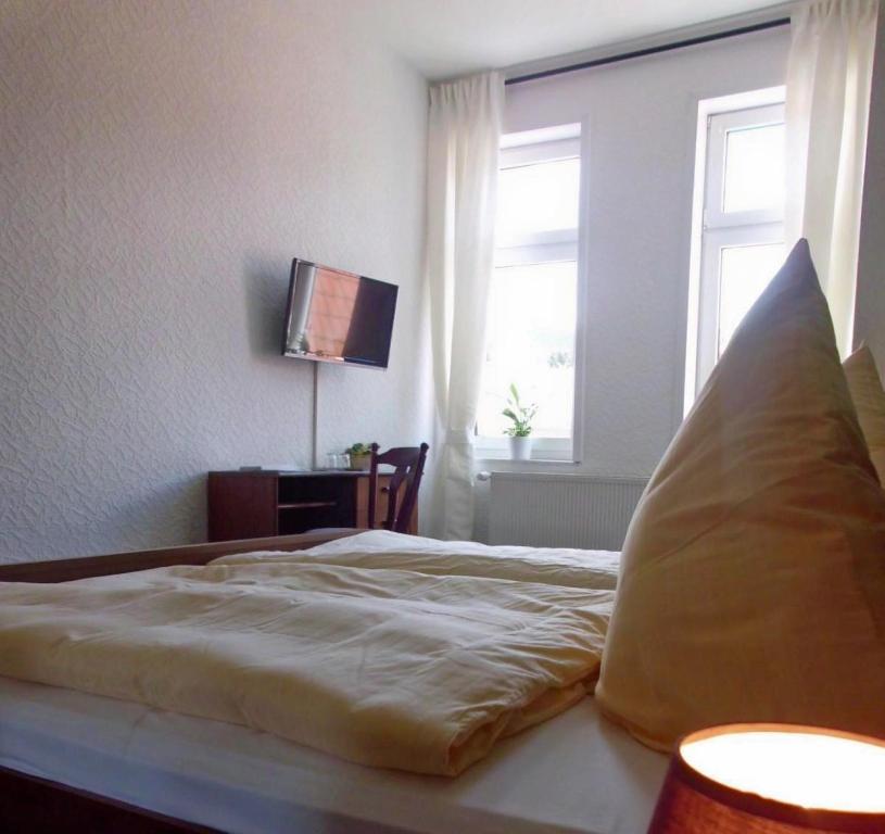 Hotel Garni Am Thueringer Klosstheater Friedrichroda Bilik gambar