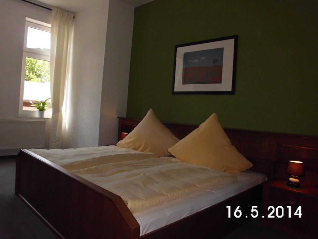 Hotel Garni Am Thueringer Klosstheater Friedrichroda Bilik gambar